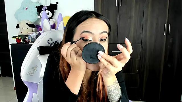 Girls and cam to cam: Watch as these sophisticated entertainers uncover their stunning costumes and curvaceous curves online!