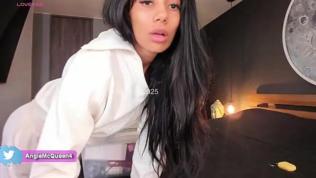Girls and cam to cam: Watch as these sophisticated entertainers uncover their stunning costumes and curvaceous curves online!