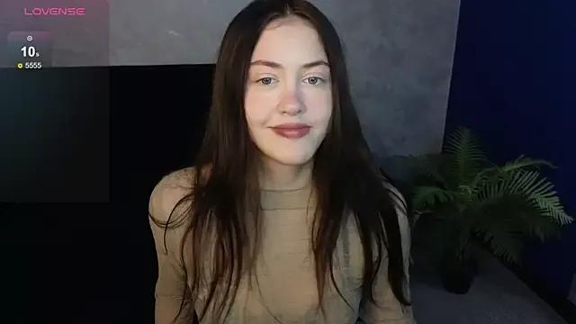 SaraMoren0 from StripChat
