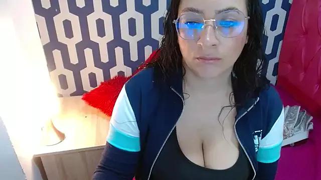 Girls and cam to cam: Watch as these sophisticated entertainers uncover their stunning costumes and curvaceous curves online!