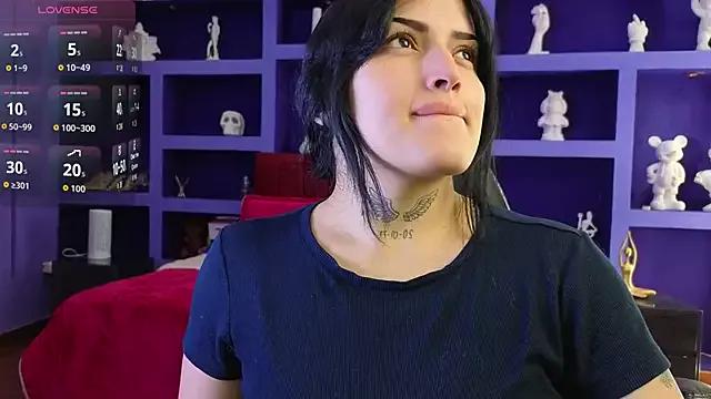 sari_belle from StripChat is Freechat