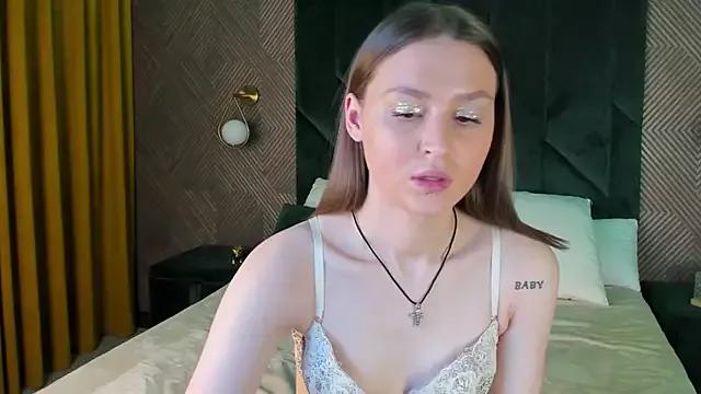 sasha__meow from StripChat is Freechat