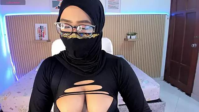 Photos of Sasha_Anaan from StripChat is Freechat