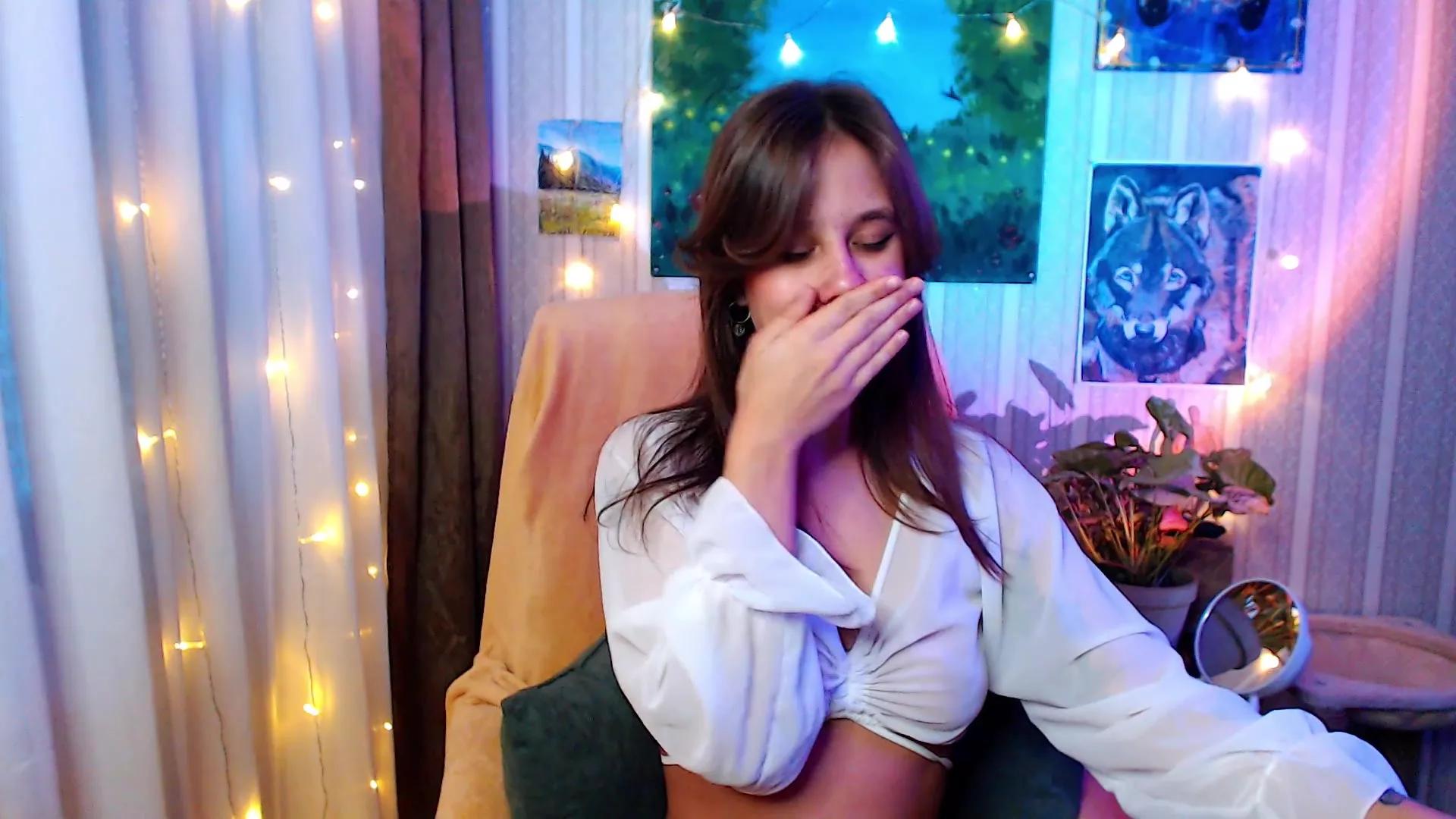 Girls and cam to cam: Watch as these sophisticated entertainers uncover their stunning costumes and curvaceous curves online!
