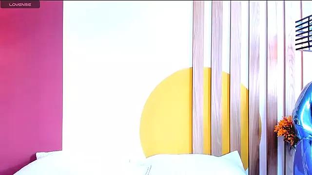 Girls and cam to cam: Watch as these sophisticated entertainers uncover their stunning costumes and curvaceous curves online!