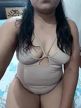 Sassy_Saraa from StripChat is Freechat