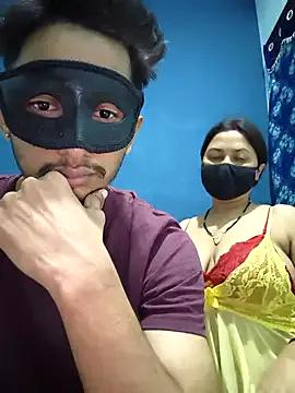 SassyWildCouple from StripChat is Freechat