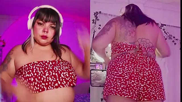 Girls and cam to cam: Watch as these sophisticated entertainers uncover their stunning costumes and curvaceous curves online!