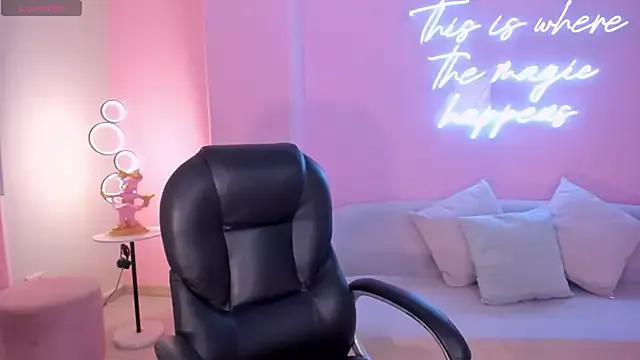 Girls and cam to cam: Watch as these sophisticated entertainers uncover their stunning costumes and curvaceous curves online!
