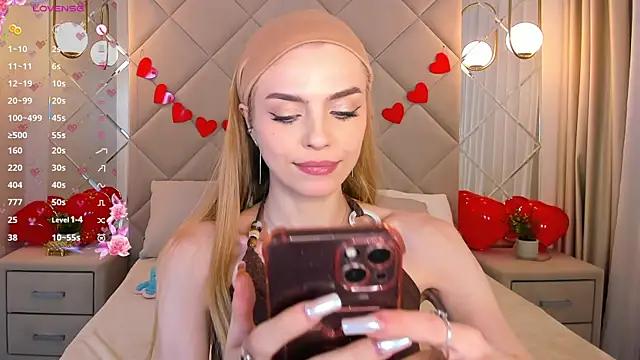 Girls and cam to cam: Watch as these sophisticated entertainers uncover their stunning costumes and curvaceous curves online!