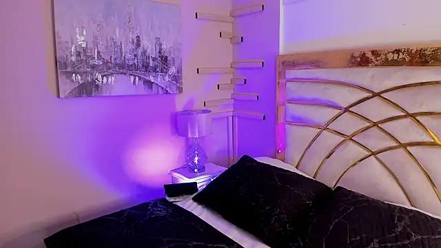 Girls and cam to cam: Watch as these sophisticated entertainers uncover their stunning costumes and curvaceous curves online!