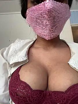 ScarletAss from StripChat is Freechat