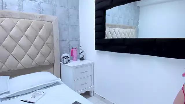 Girls and cam to cam: Watch as these sophisticated entertainers uncover their stunning costumes and curvaceous curves online!