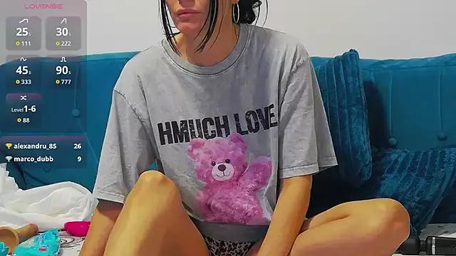 Girls and cam to cam: Watch as these sophisticated entertainers uncover their stunning costumes and curvaceous curves online!