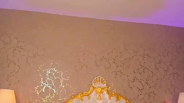 ScarlettWallace from StripChat is Freechat