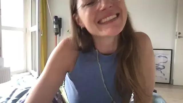 Scorpion_Peach from StripChat is Freechat