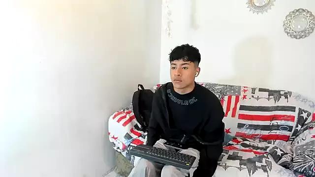 sebas_boys577 from StripChat is Freechat