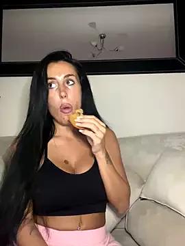 SECRETBELLAUK from StripChat is Freechat
