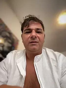 SecretlyDD from StripChat is Freechat