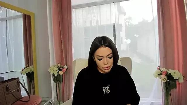 Selena_Reeves from StripChat is Freechat