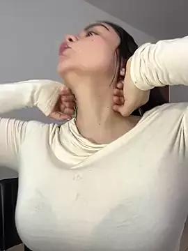 Selena_Roa from StripChat is Freechat