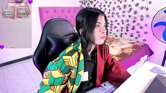 selina_lovers_ from StripChat is Freechat