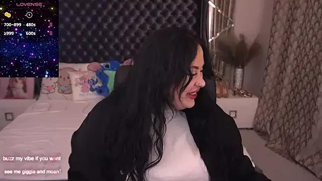 Girls and cam to cam: Watch as these sophisticated entertainers uncover their stunning costumes and curvaceous curves online!