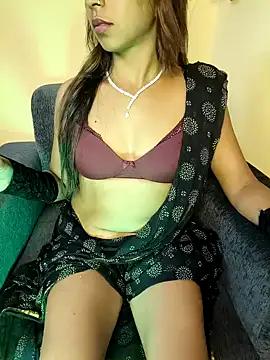 Girls and cam to cam: Watch as these sophisticated entertainers uncover their stunning costumes and curvaceous curves online!