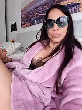 Girls and cam to cam: Watch as these sophisticated entertainers uncover their stunning costumes and curvaceous curves online!