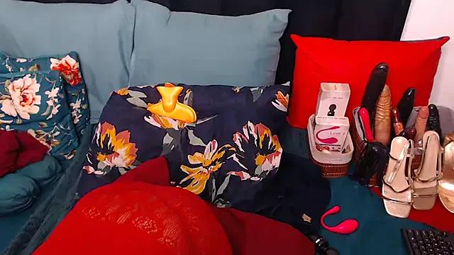 Girls and cam to cam: Watch as these sophisticated entertainers uncover their stunning costumes and curvaceous curves online!