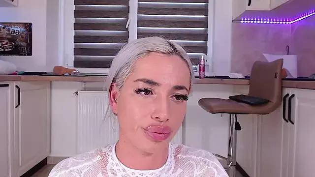 Girls and cam to cam: Watch as these sophisticated entertainers uncover their stunning costumes and curvaceous curves online!