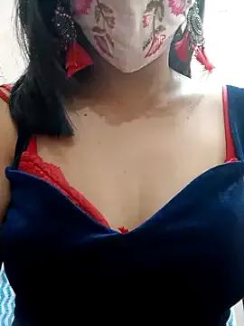 Sexykiaraagoddess from StripChat is Freechat