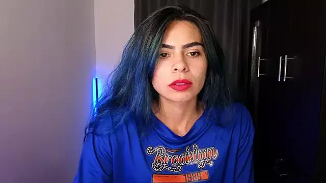 Girls and cam to cam: Watch as these sophisticated entertainers uncover their stunning costumes and curvaceous curves online!