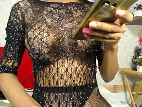 Girls and cam to cam: Watch as these sophisticated entertainers uncover their stunning costumes and curvaceous curves online!