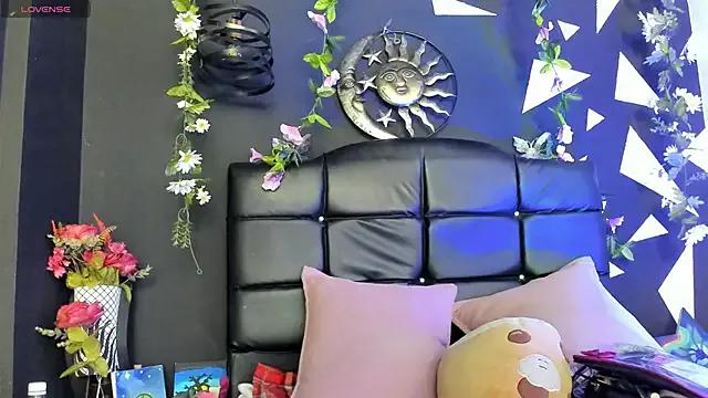 Girls and cam to cam: Watch as these sophisticated entertainers uncover their stunning costumes and curvaceous curves online!