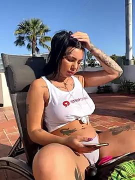 Girls and cam to cam: Watch as these sophisticated entertainers uncover their stunning costumes and curvaceous curves online!