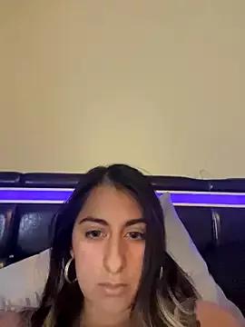 sexyselenaa from StripChat is Freechat