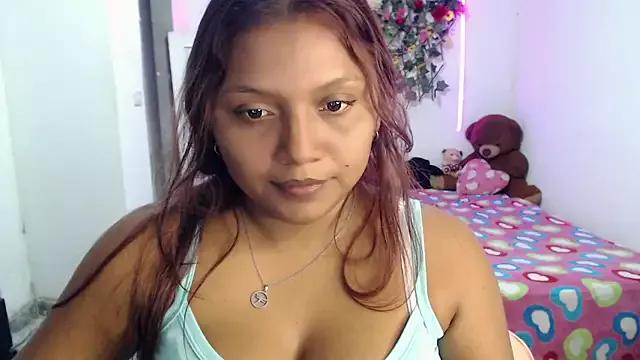 sexysusan4you from StripChat is Freechat
