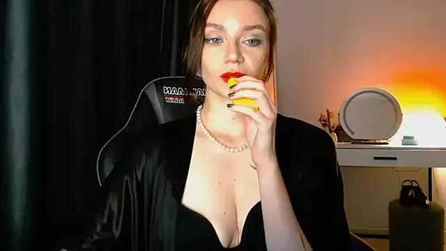 Girls and cam to cam: Watch as these sophisticated entertainers uncover their stunning costumes and curvaceous curves online!