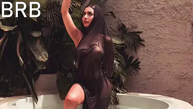 Girls and cam to cam: Watch as these sophisticated entertainers uncover their stunning costumes and curvaceous curves online!