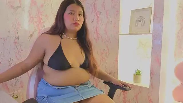 Sharon_Curvy from StripChat is Freechat