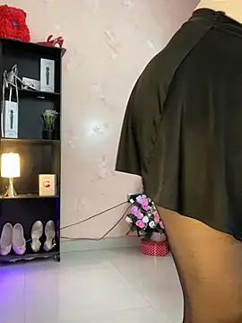 Girls and cam to cam: Watch as these sophisticated entertainers uncover their stunning costumes and curvaceous curves online!