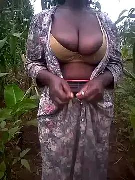 Sherry_she from StripChat is Freechat