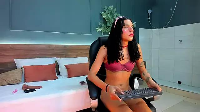 sheyla_meow from StripChat is Freechat