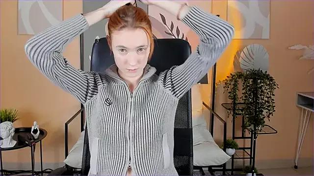 SierraHarper from StripChat is Freechat