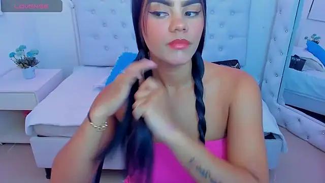 Girls and cam to cam: Watch as these sophisticated entertainers uncover their stunning costumes and curvaceous curves online!