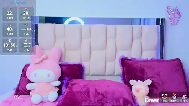 Girls and cam to cam: Watch as these sophisticated entertainers uncover their stunning costumes and curvaceous curves online!