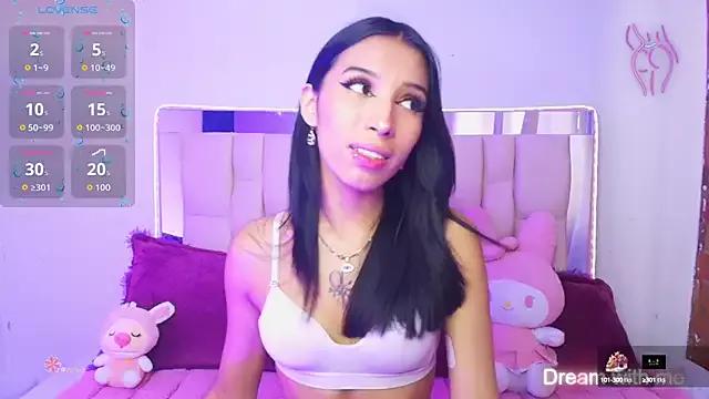 Girls and cam to cam: Watch as these sophisticated entertainers uncover their stunning costumes and curvaceous curves online!