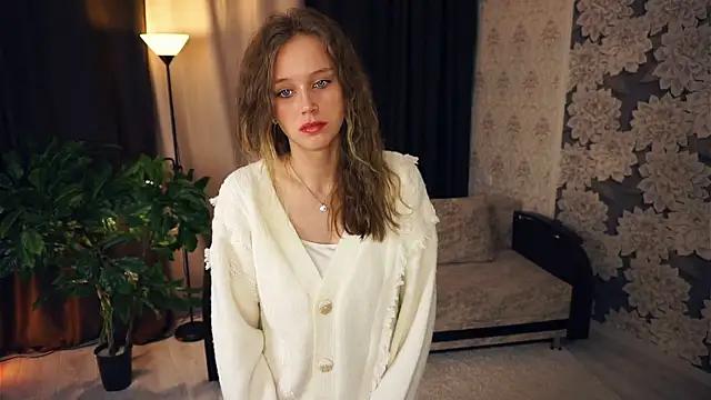 SilverAgard from StripChat is Freechat