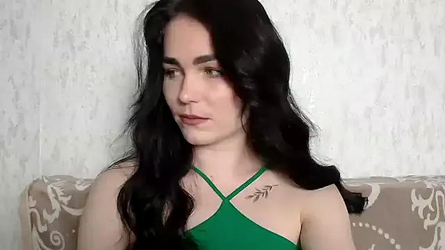 Silviaa_a from StripChat is Freechat